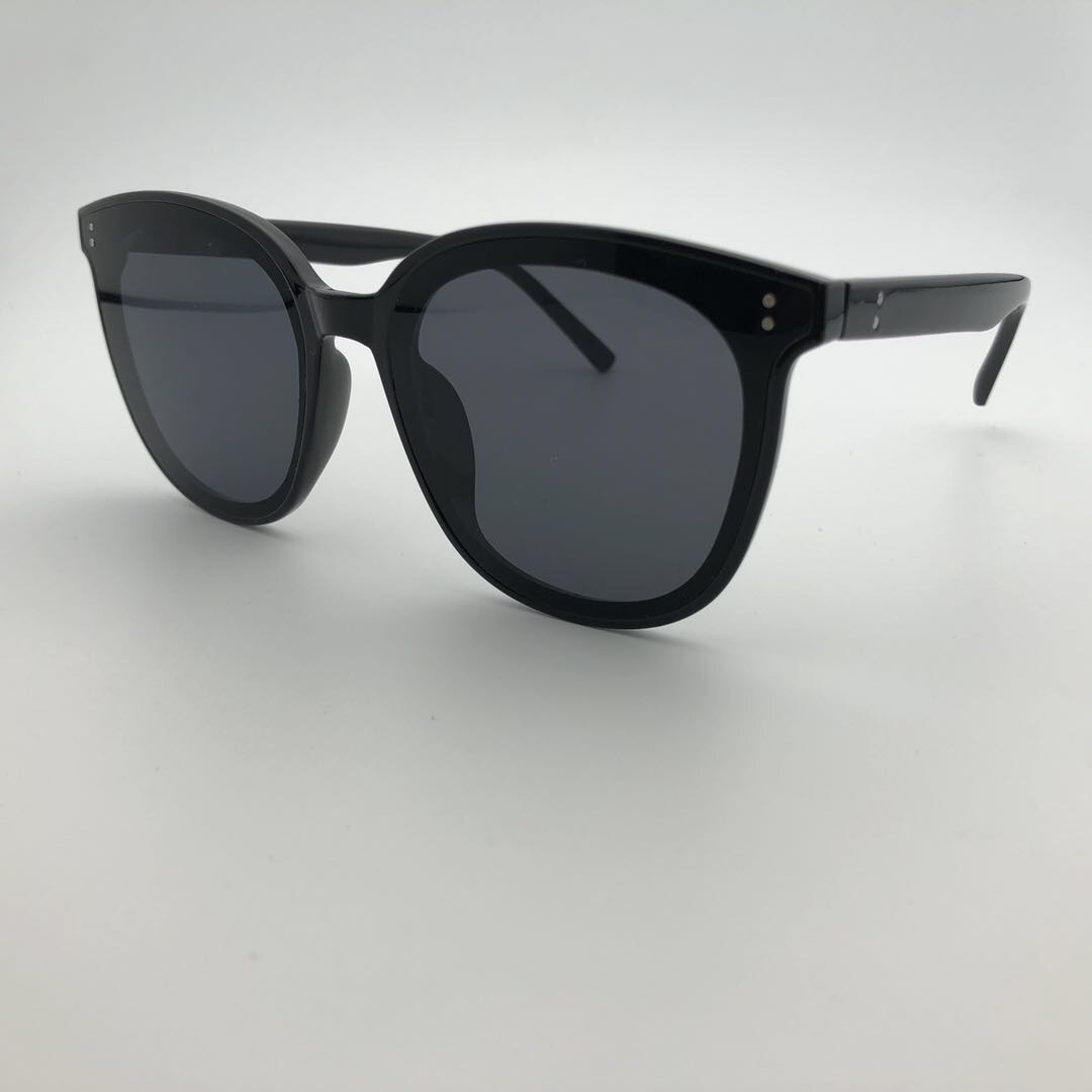 大框太阳镜圆脸显瘦偏光太阳镜潮流街拍墨镜产品图