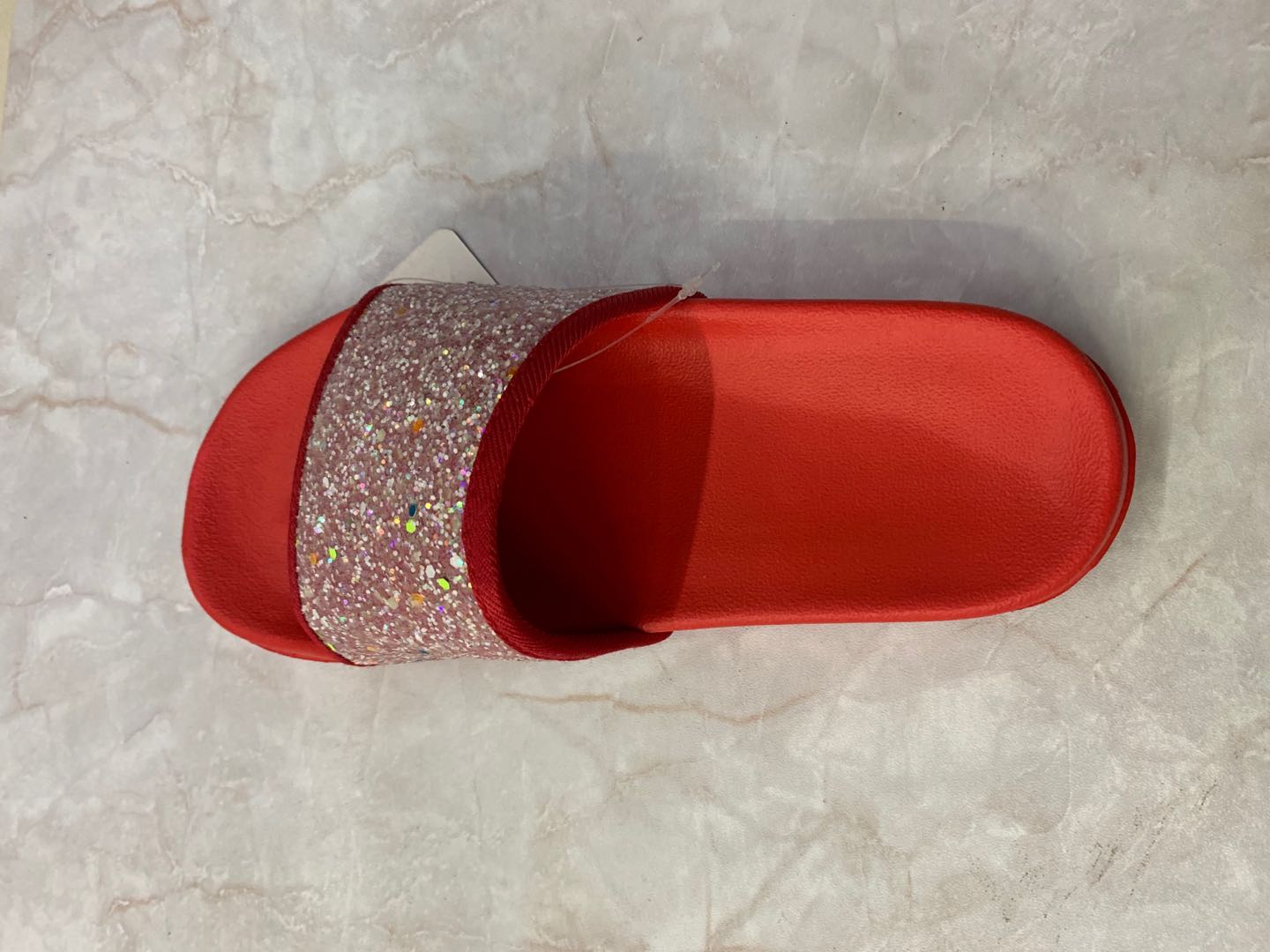 The 2020 new style of flower-patterned flip-flops, summer anti-slip casual shoes with ox tendon soles, are fashionable Specification image