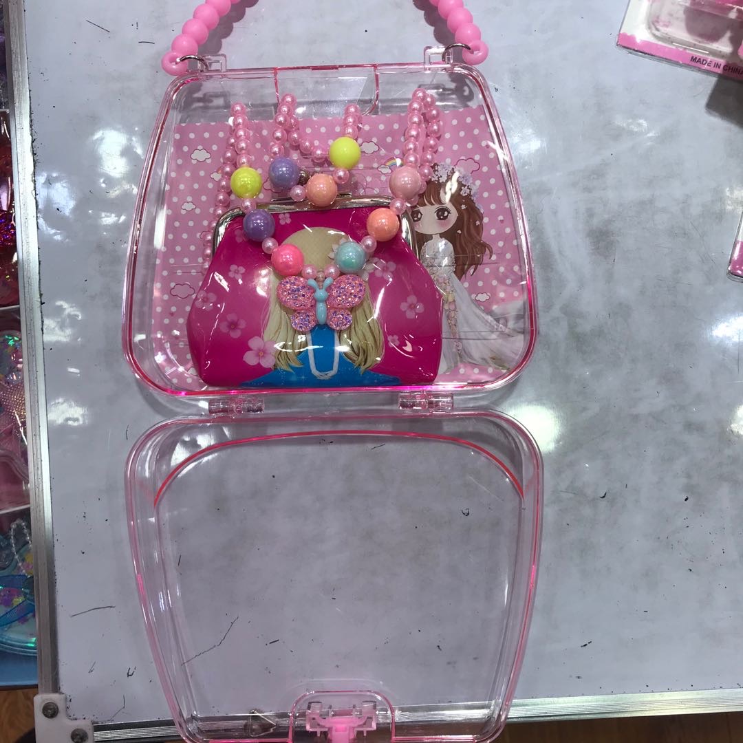 Children's hair accessories, hand-held storage box, anime princess necklace, cartoon character coin purse, girl hair clip, rubber band headwear, warm and cozy details Picture