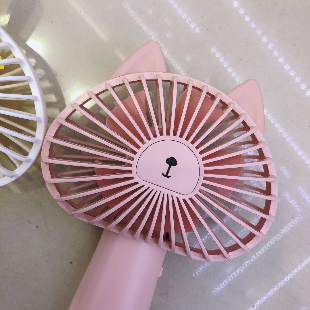 迷你便携式小风扇学生宿舍usb可充电小电风扇办公室桌面卡通静音批发产品图
