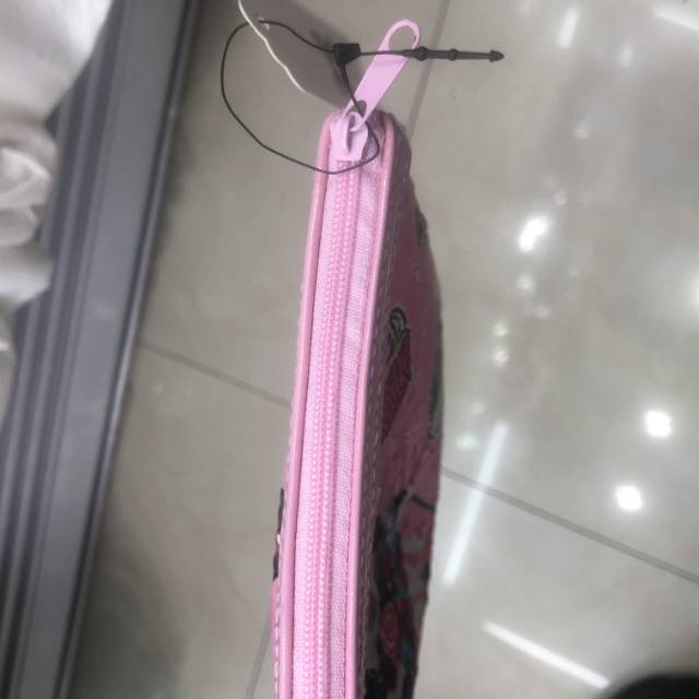 粉色小奶狗系列扁状便携化妆包产品图