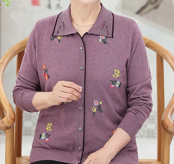 奶奶装春装薄款毛衣开衫70岁中老年人女妈妈春秋外套老太太上衣服