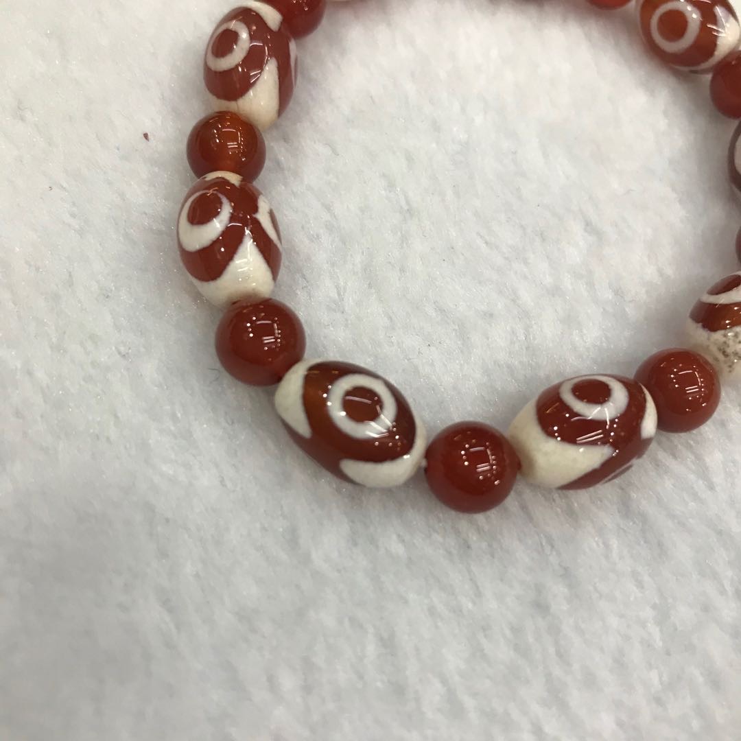Pure natural agate sky beads, chalcedony, scattered beads, Buddhist beads, Tibetan-style sky beads bracelet, star and moon details Picture