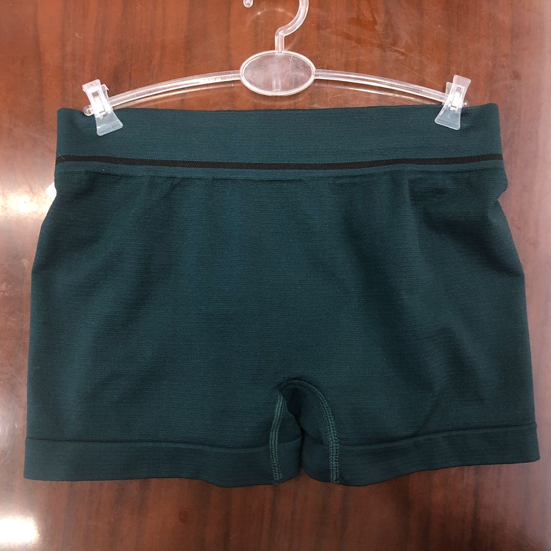 Men's underwear: Pure cotton briefs, breathable and trendy, young men's underwear, personalized striped, antibacterial, four-corner waistband for men details Picture