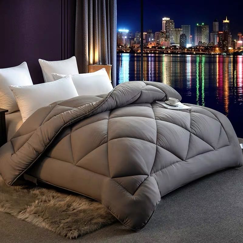 2020 new style factory direct sale premium all-polyester woven grey quilt Specification image