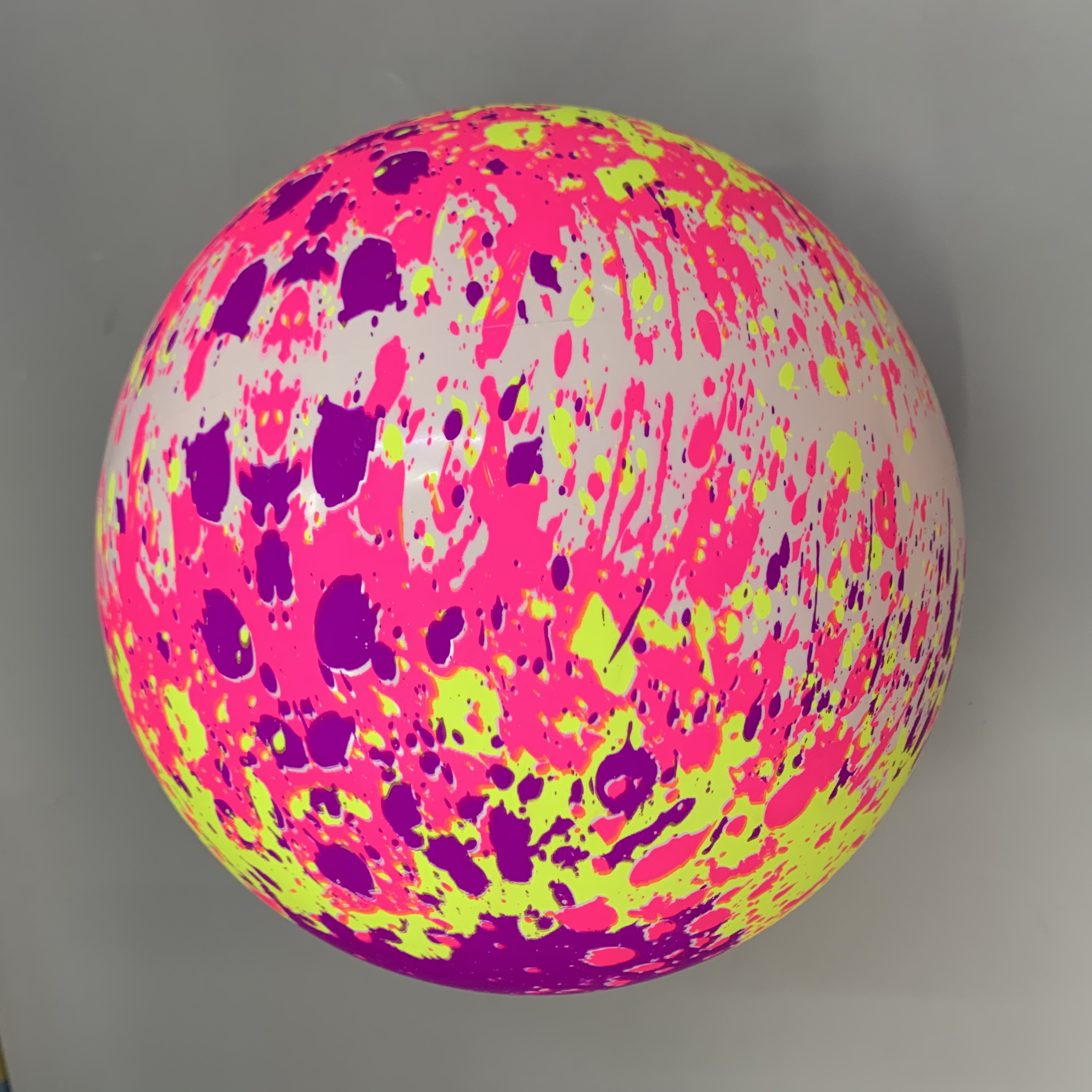 PVC彩色点点球幼儿拍拍球