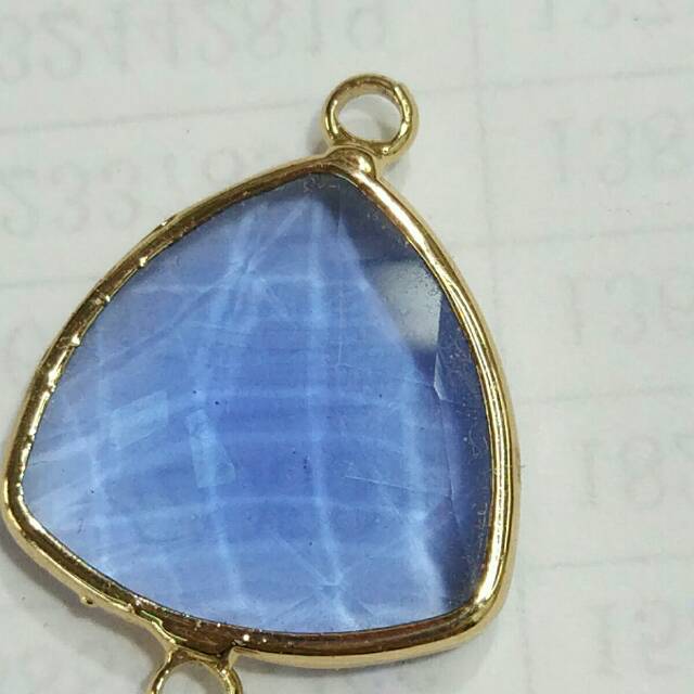 Accessories: Bracelets, necklaces, earrings, clothing, shoes, DIY handcrafted pendants, bracelets, necklaces details Picture