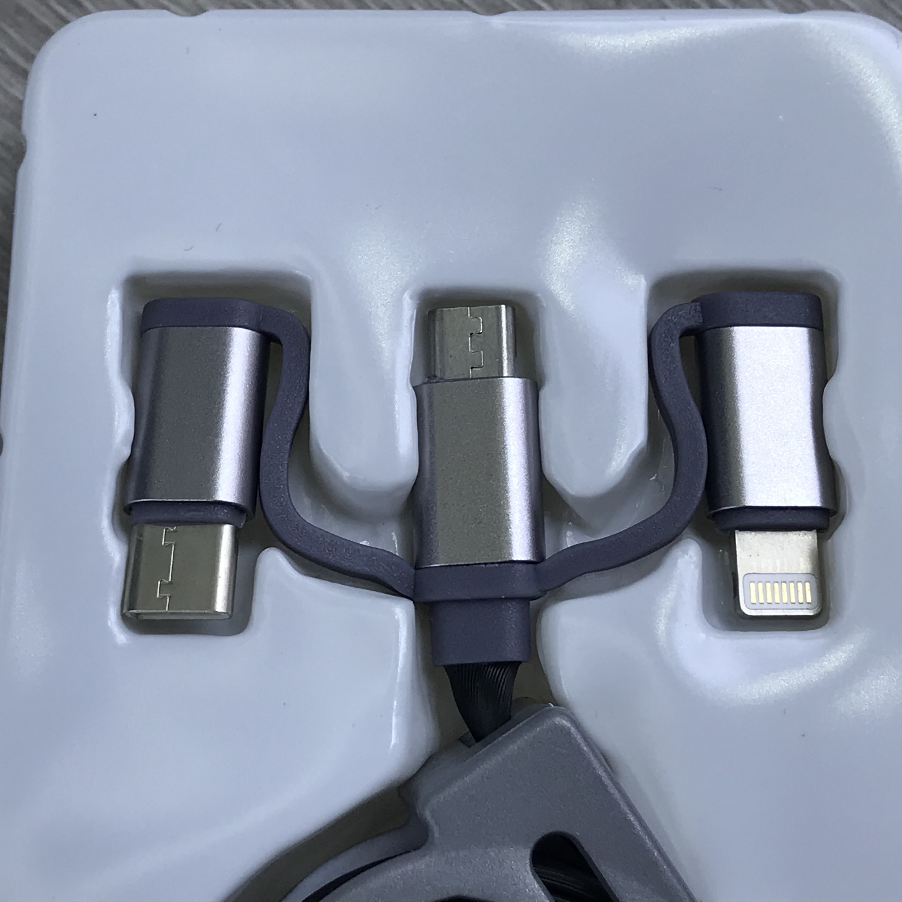 一拖三多功能数据线套装 苹果6安卓type-c三合一充电器线高速快充细节图