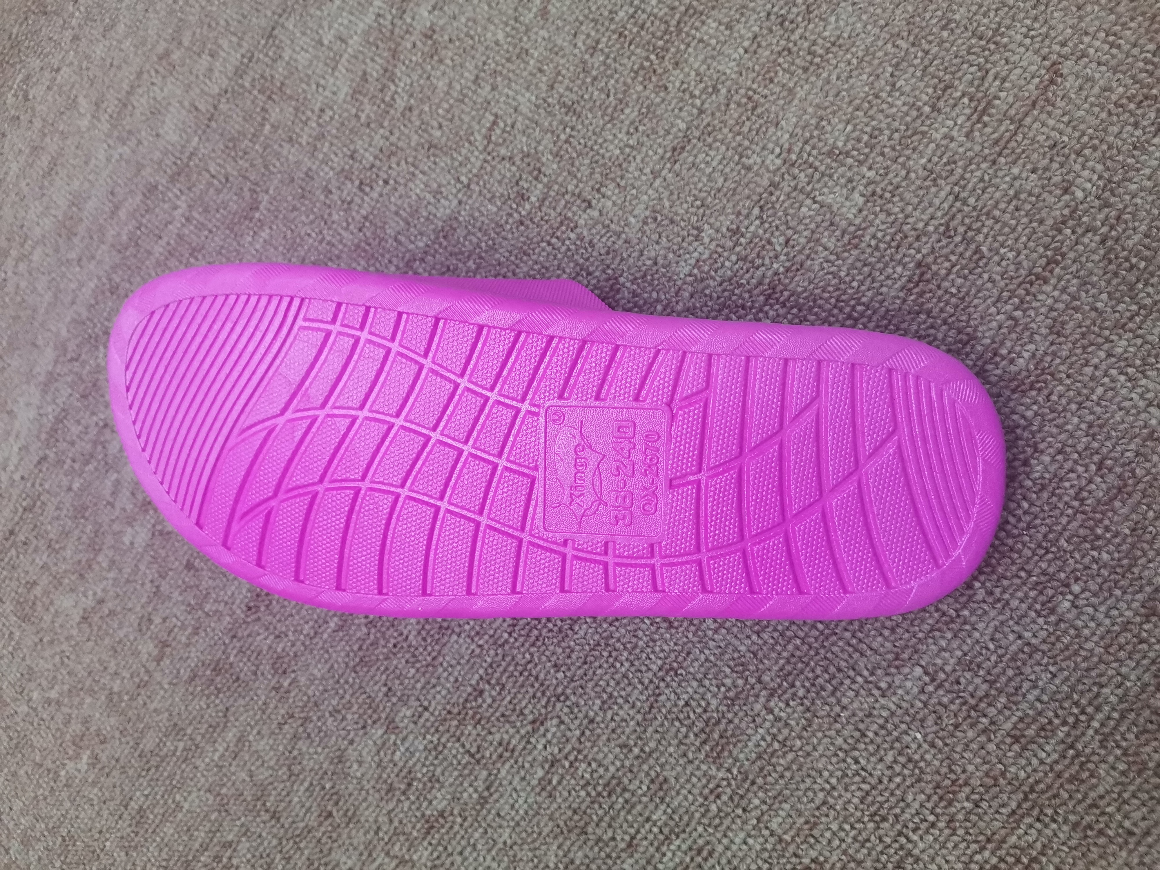 QX-8977 Qixi Shoe Industry 2020 Guangdong New Lazy Casual Slippers Specification image