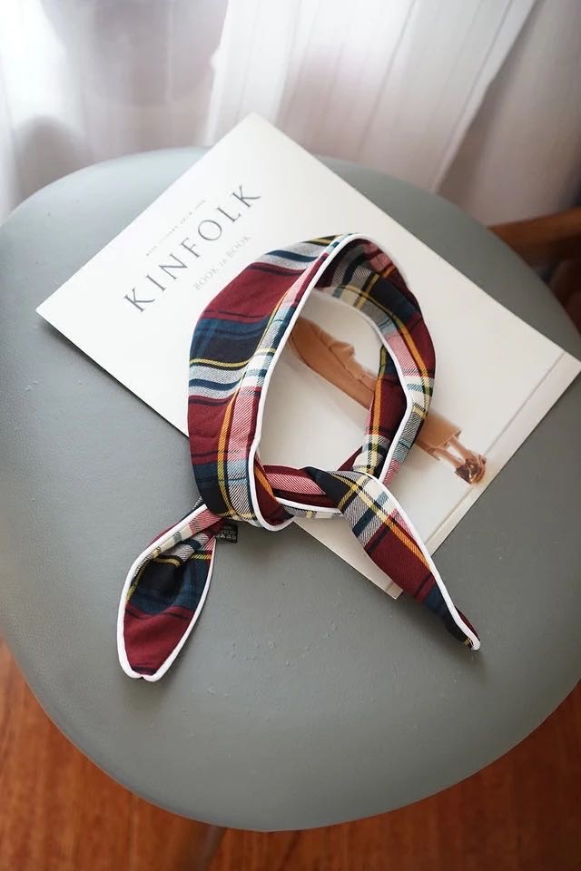 Plaid Scarf Small Bow Tie Design Sense Thin Scarf Cute Students details Picture