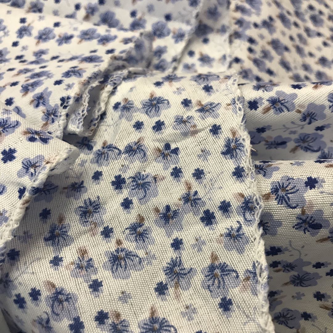 礼拜服/女士/碎花细节图