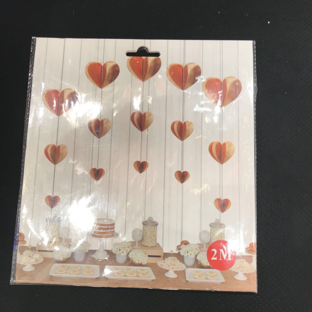 The heart-shaped decorative sequins are shining, fresh, cute, warm and romantic Specification image