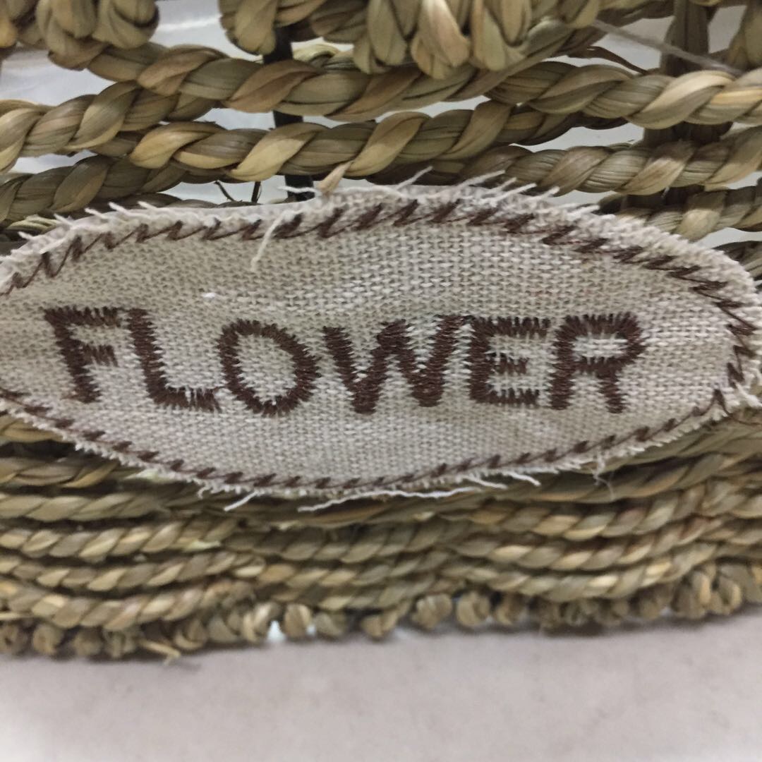 Best-selling factory direct sales of hand-woven painting baskets and flower baskets. Custom orders based on samples Specification image