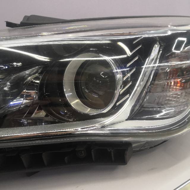 汽车前大灯92102—C10XX细节图