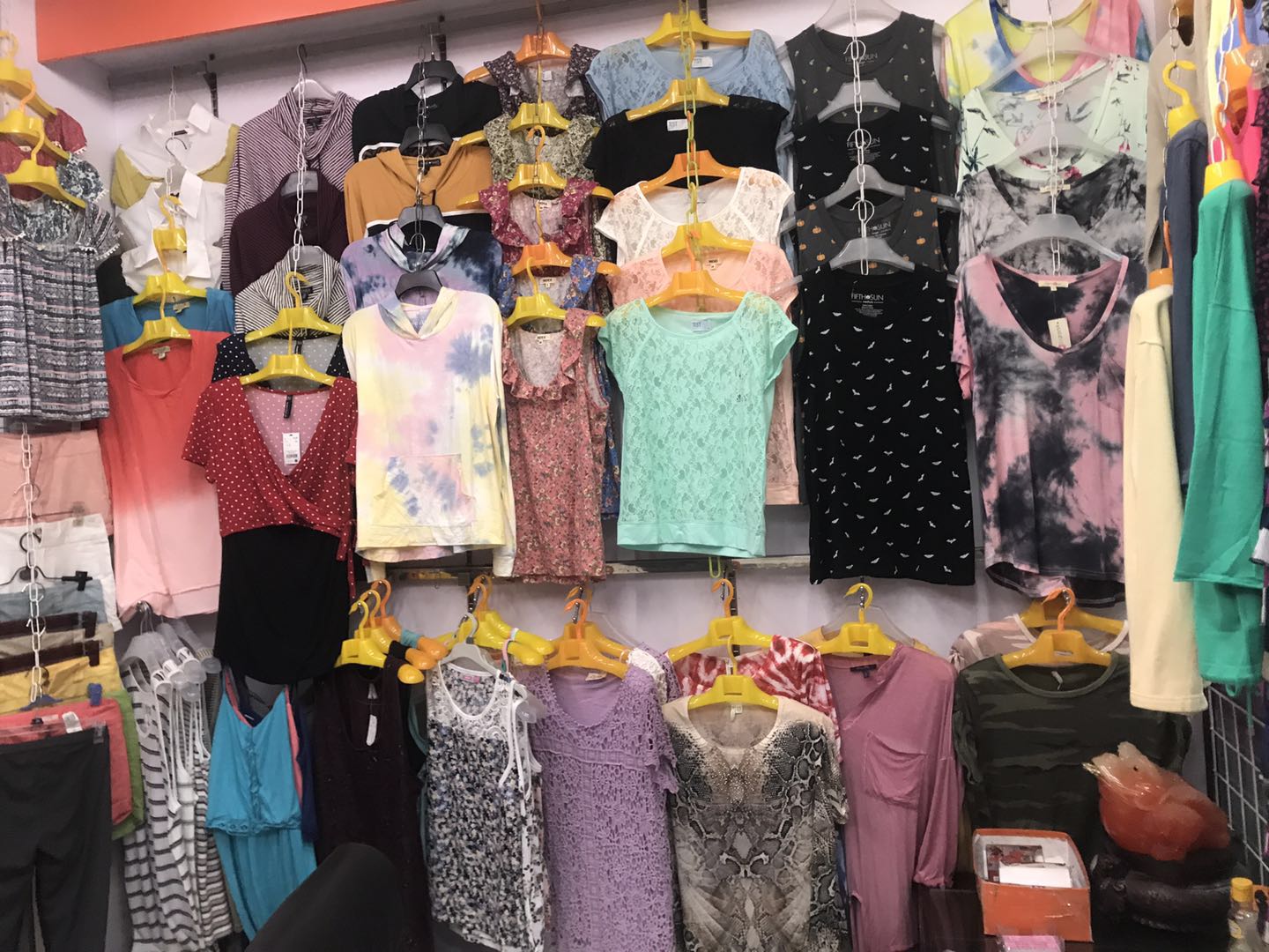 Hongying Clothing describe pic - 1