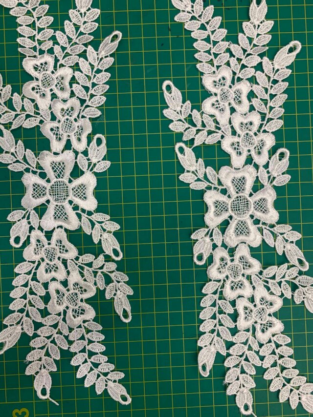 New water-soluble collar lace fabric and clothing accessory lace from Guangdong embroidery details Picture