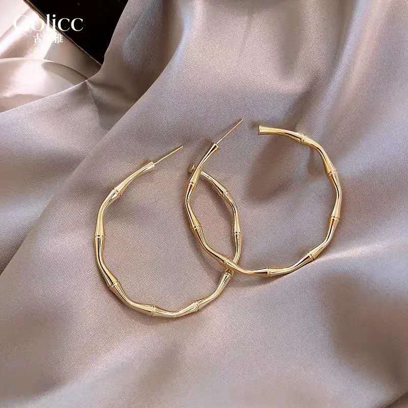 大圆圈C形夸张合金耳环耳饰2020新款女潮流气质