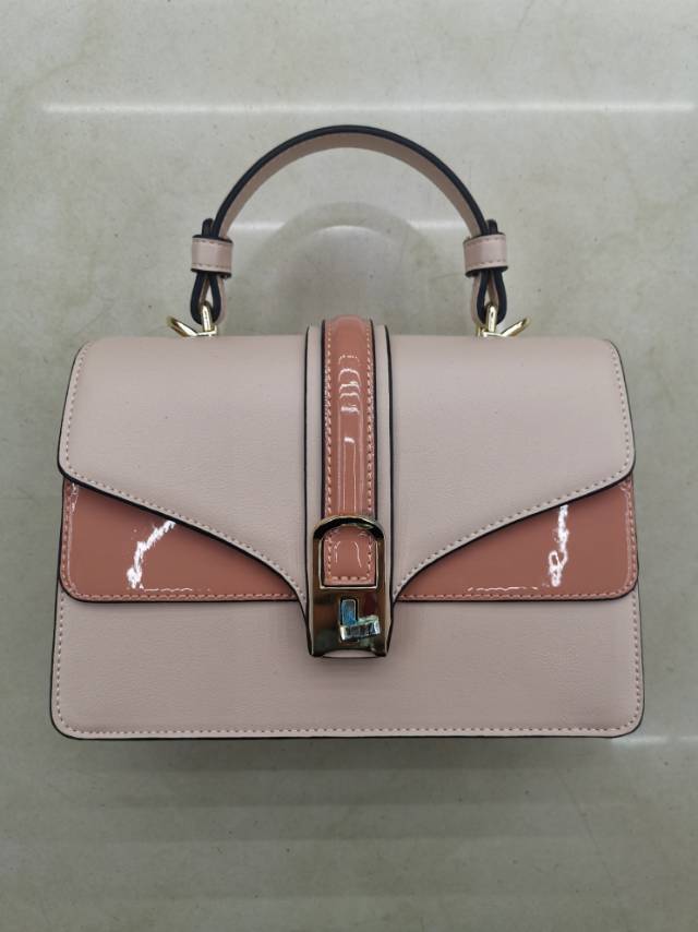 时尚女包斜挎包潮流女包粉色系淑女风斜挎手提包