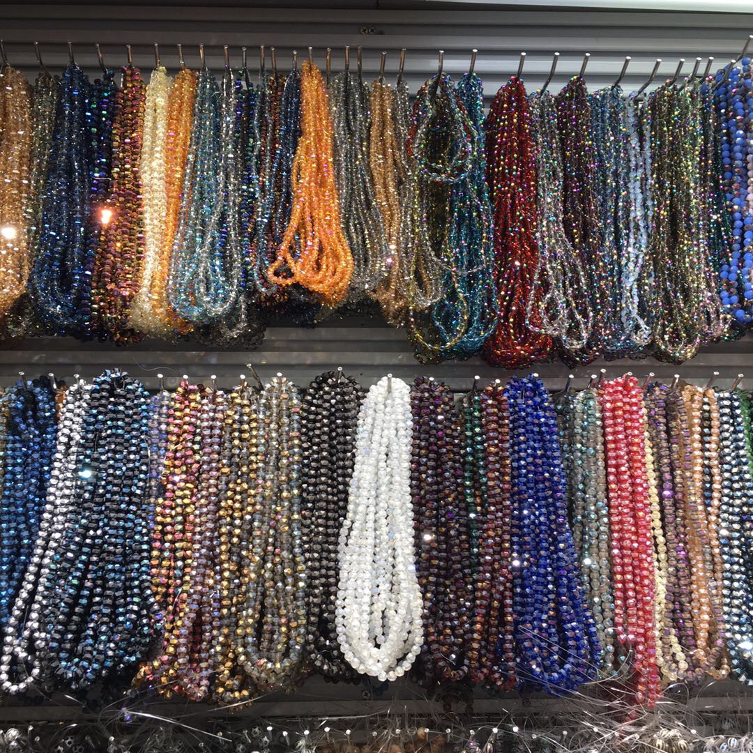 Pujiang Kanghong Crystal Jewelry describe pic - 2