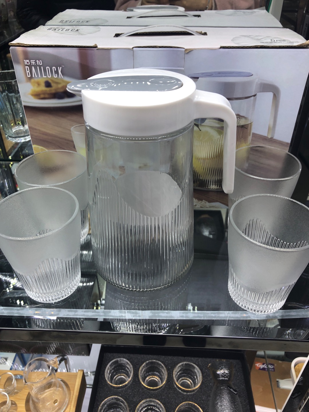 Nordic Style Transparent Glass Water Set With Five Pieces full figure
