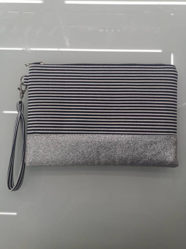 新款小清新手提包超大容量零钱包产品图