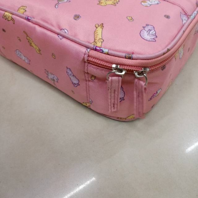 Twill cartoon pattern cosmetic bag details Picture