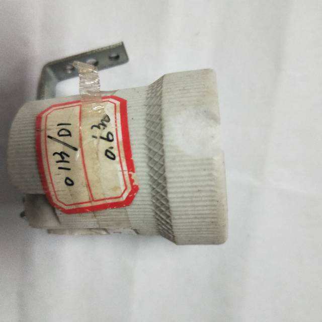 厂家直销小型安全高品质白色新款灯头