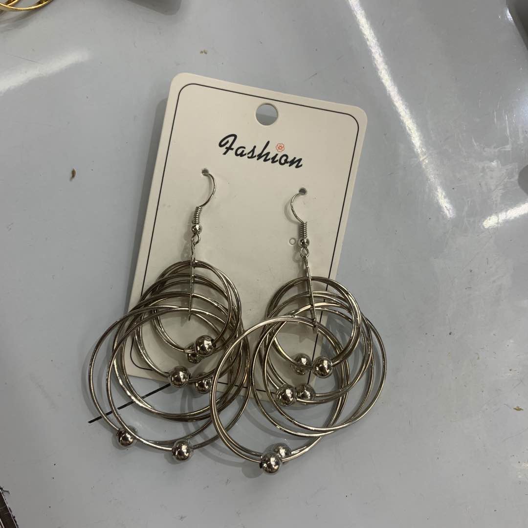 Manufacturers direct silver multi - ring iron earrings thumbnail