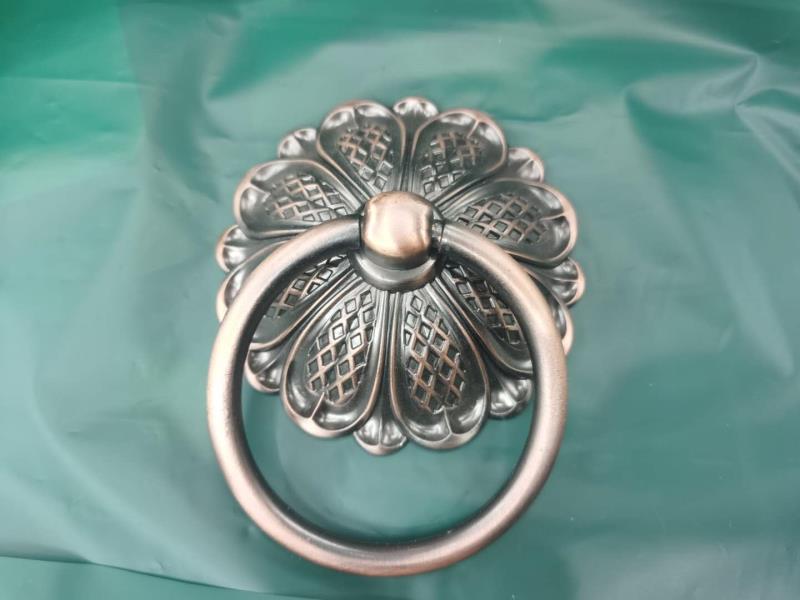 سحب سبائك الزنك من الباب الأمامي للخزانة details Picture