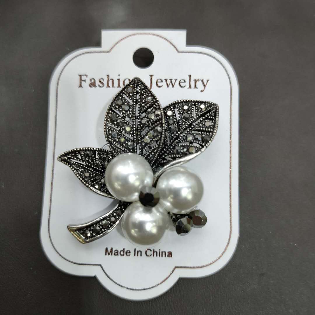 Trend micro inset zircon imitation pearl high-grade brooch for women Korean pin fixed clothing ornaments thumbnail