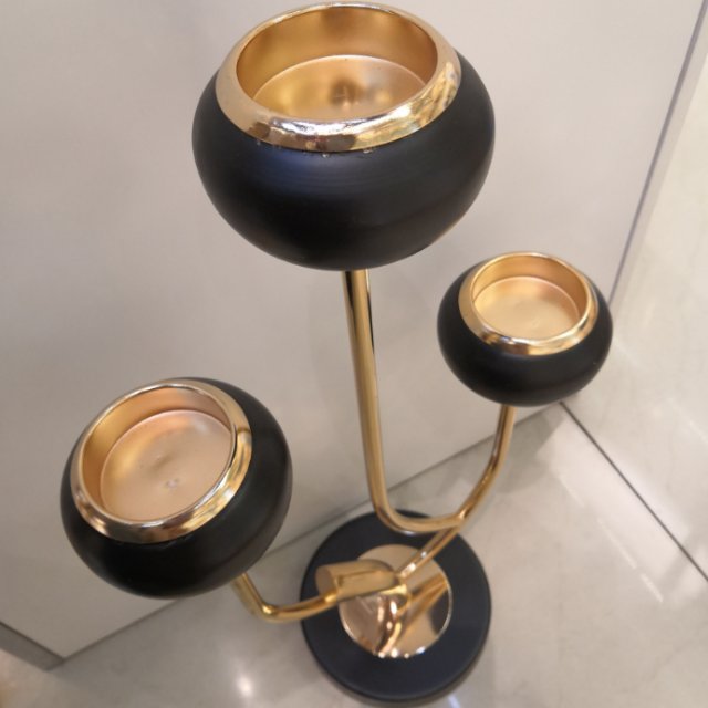 Exquisite three-seat irregular retro candlestick Specification image