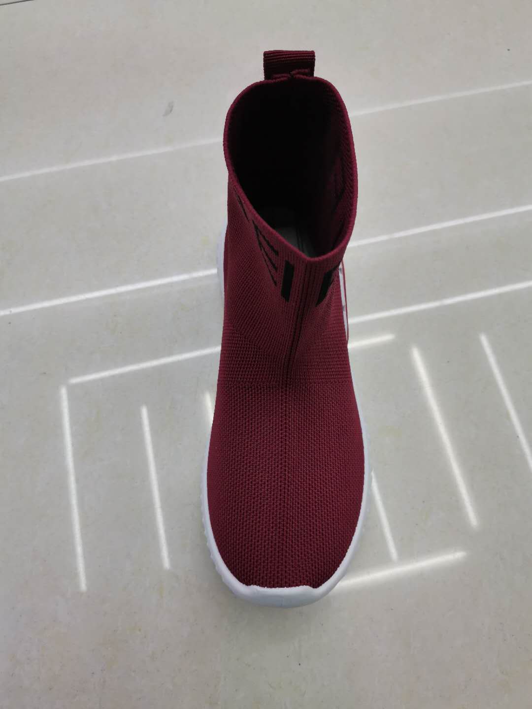 906旭辉2020款红色白底PVC外贸女士运动鞋