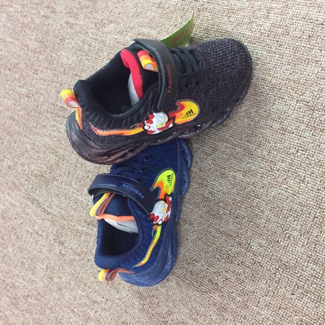 运动鞋男鞋官网男士跑步鞋2020新款夏季休闲旅游网面透气鞋子