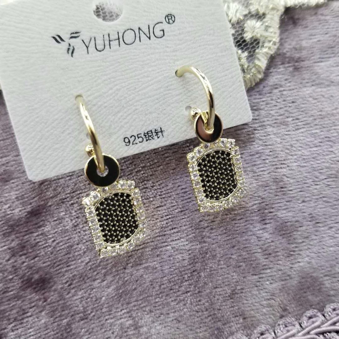 欧美时尚潮流新款几何方形耳环微镶锆石气质耳饰