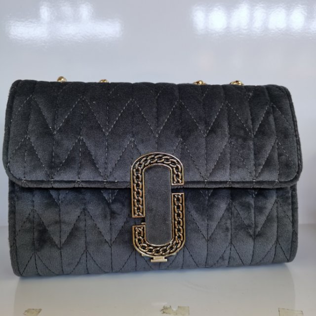 春夏上新小包包女2020新款潮斜挎包韩版手提包单肩仙女ins超火包