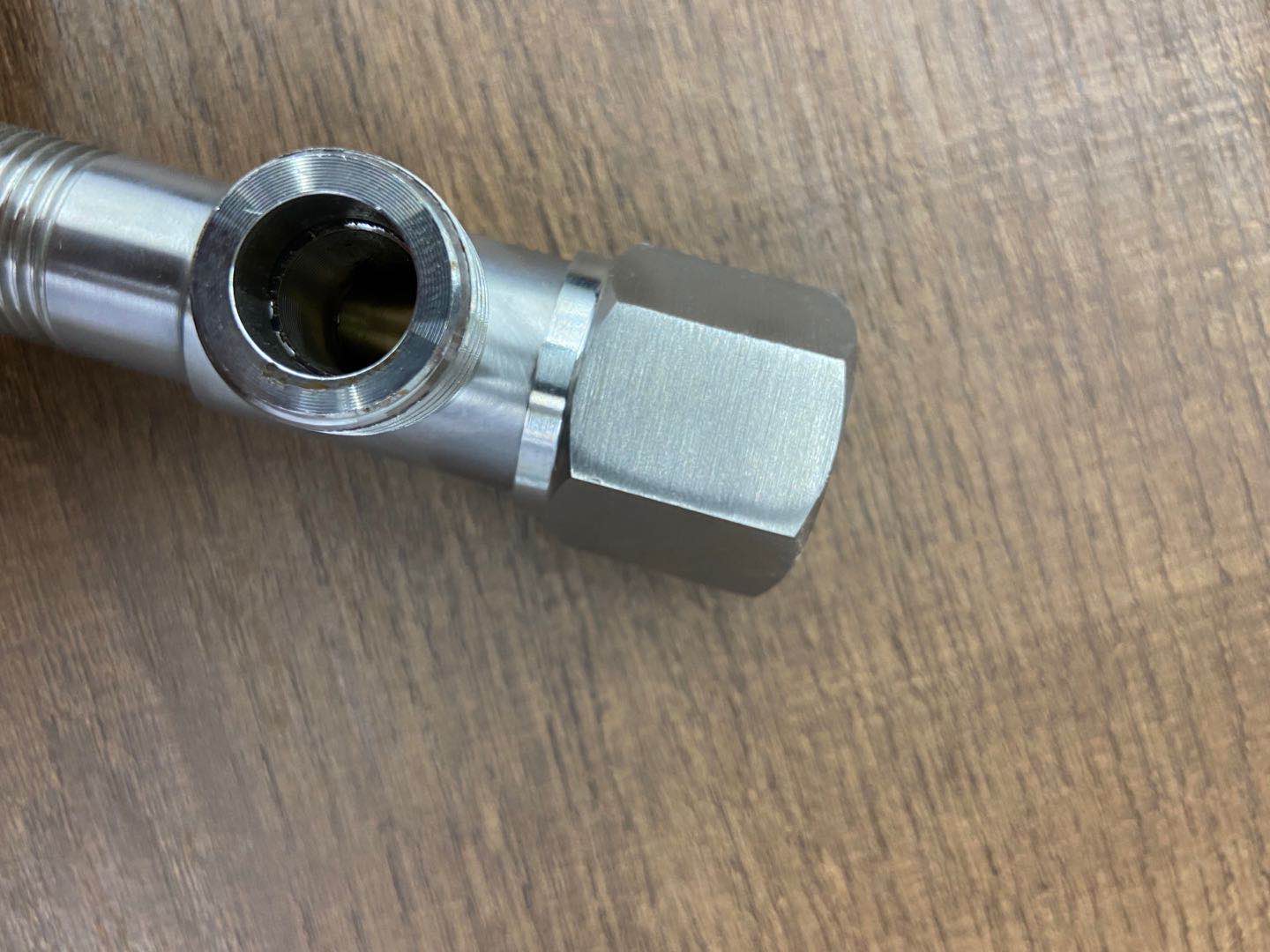 家用热水器马桶洗衣机水龙头进水阀细节图