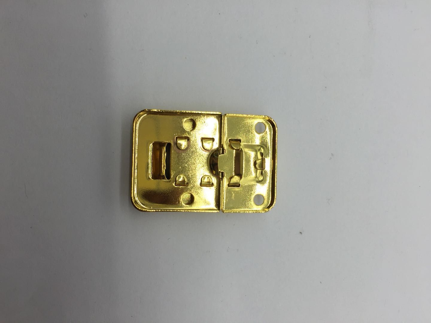 Metal antique Taiping buckle gift box, yellow buckle wine box, fine buckle details Picture