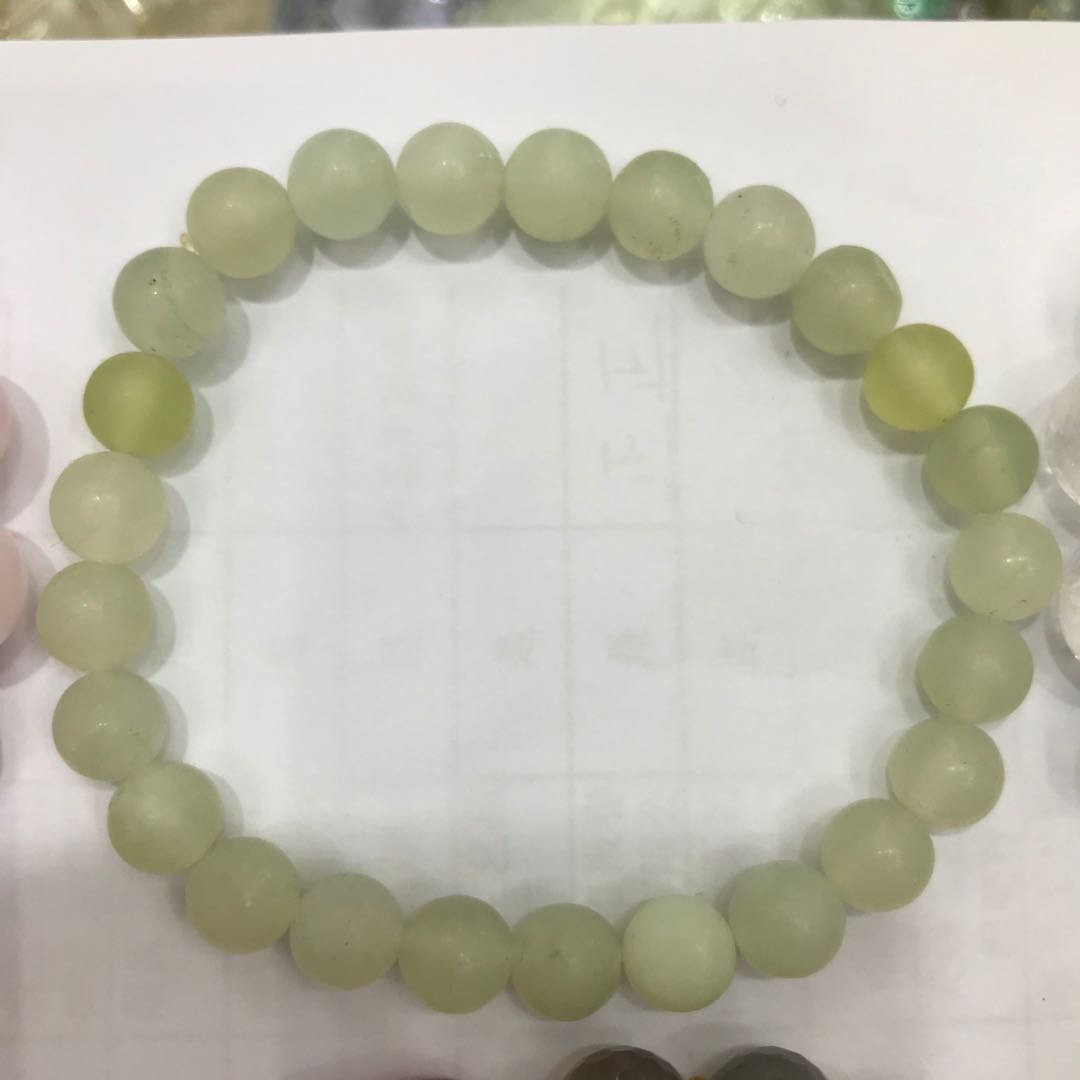 New Xiuyan jade bracelets and accessories support customization and come with a gift box. Natural Xiuyan jade, Xiuyan jade jadeite, jade jadeite, Xiuyan jade