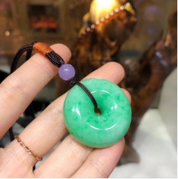 A genuine natural Burmese jade peace pendant Specification image