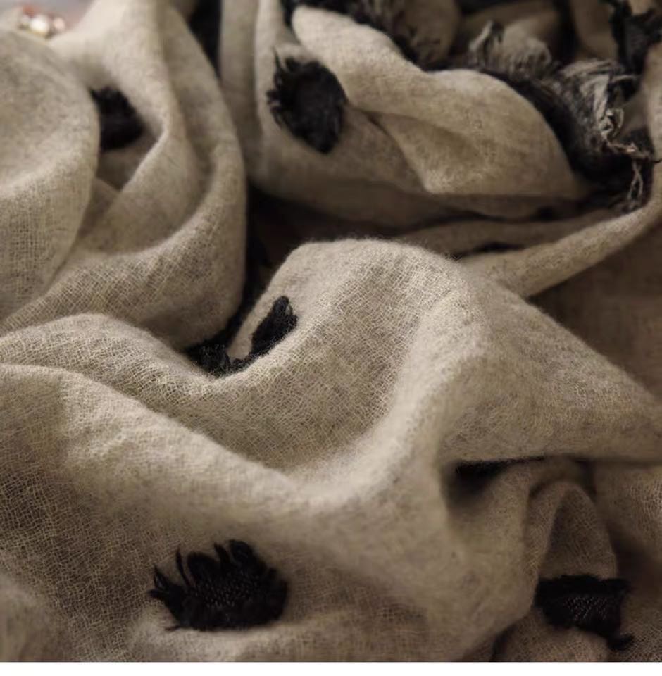 Three-Dimensional Flower Scarf Double-Sided Shawl Long Thick Warm Specification drawing