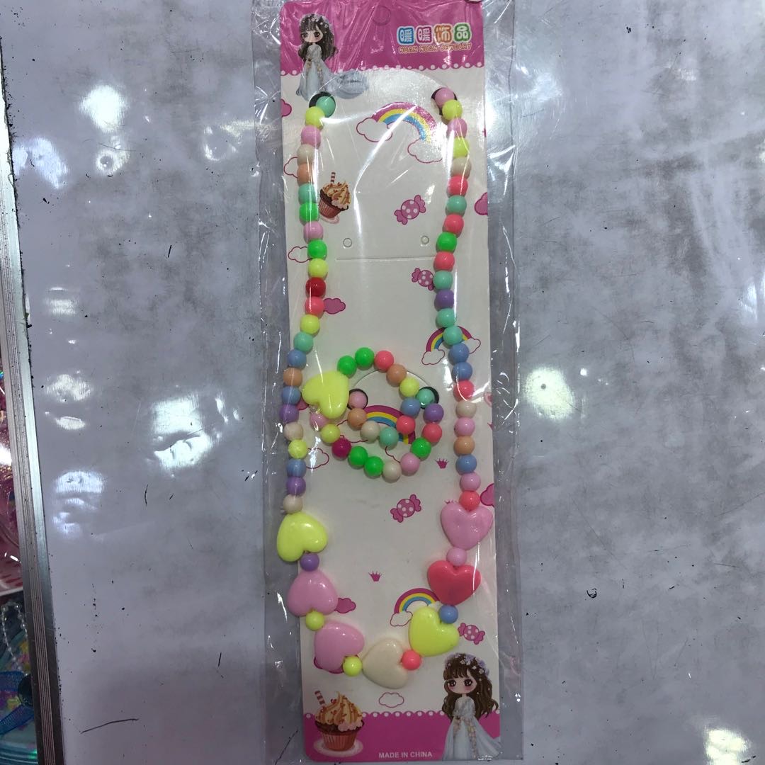 Children's necklace and bracelet, girl and princess heart-shaped pearl jewelry, two-piece jewelry set, cute baby and girl accessories, warm and cozy