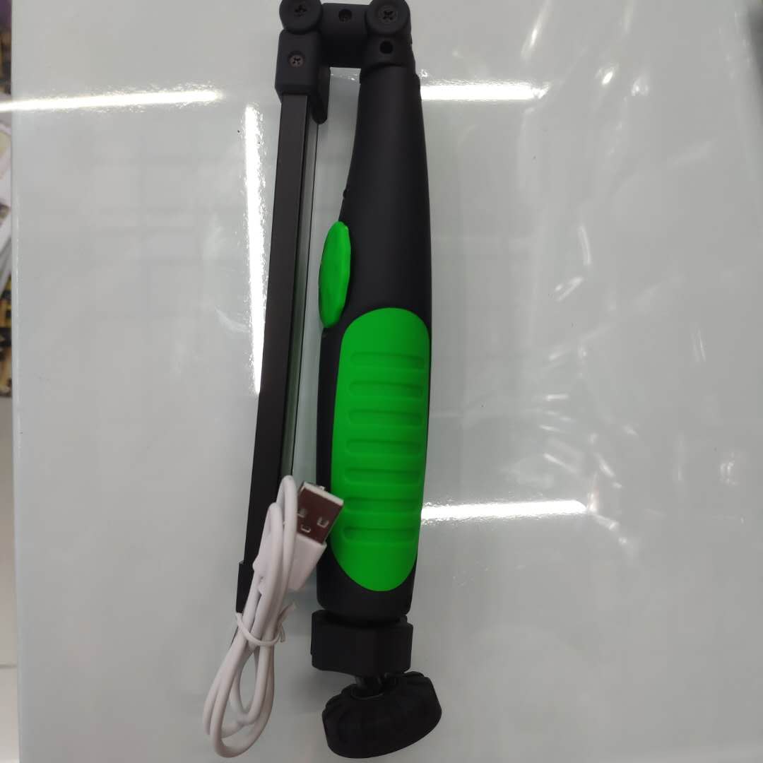 精品强磁LED多功能工作灯修车用充电式超亮防摔汽修修车灯定制