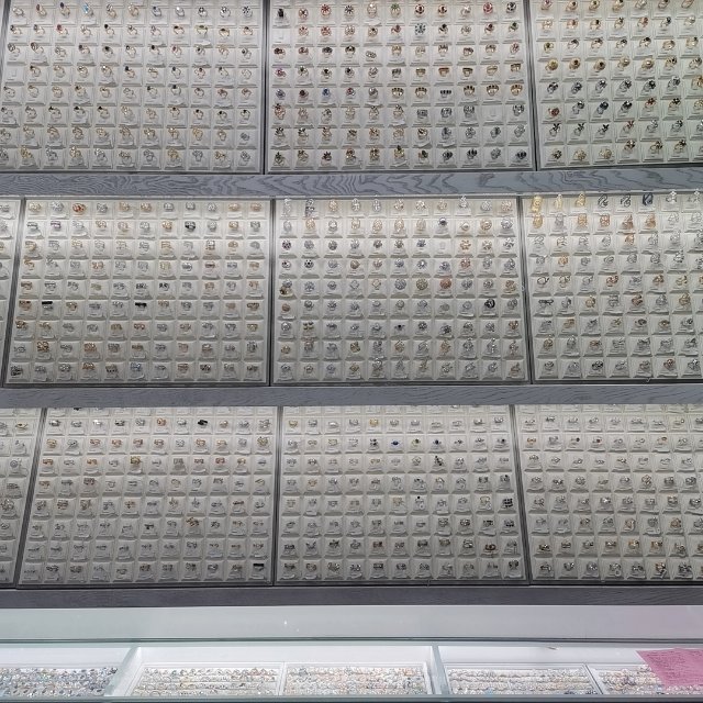 Top color jewelry describe pic - 2