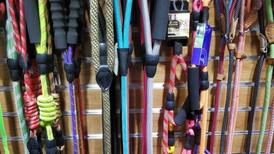 Thickened woven multi-color pet leash
