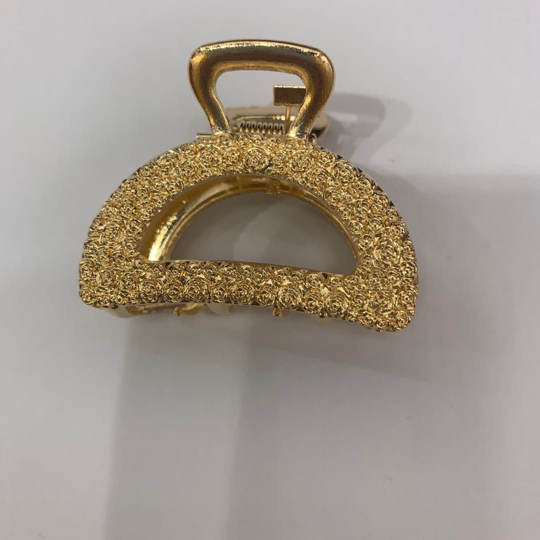 Eco-friendly alloy twist medium claw