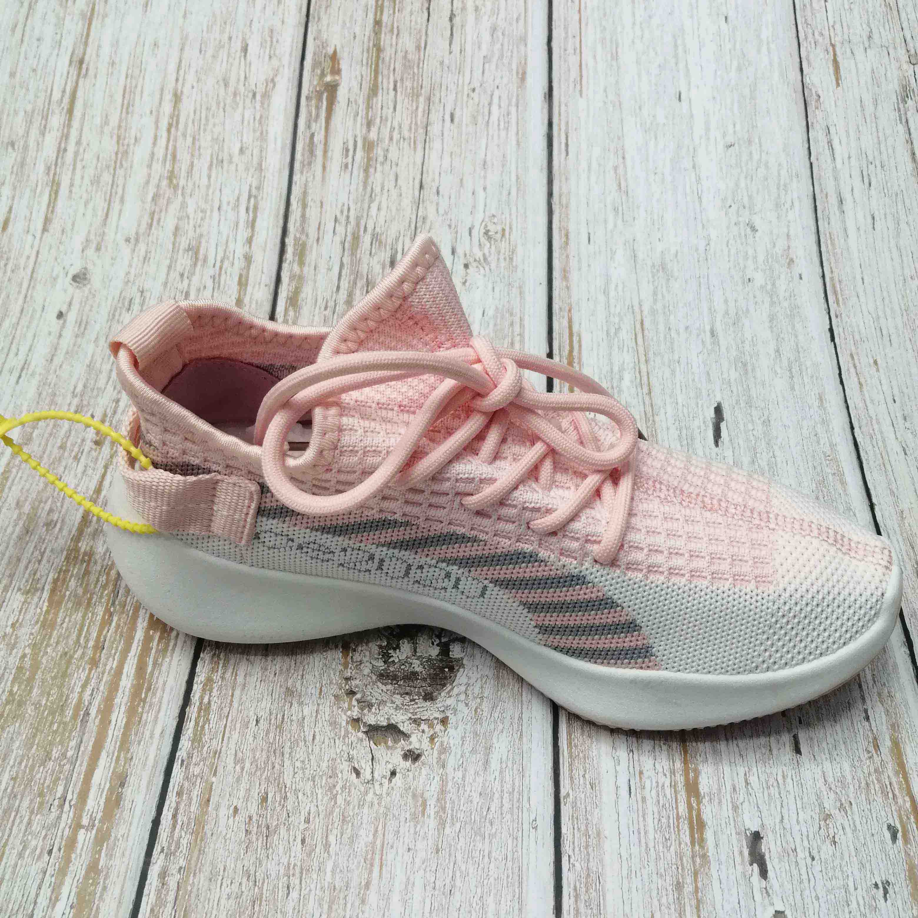 Lace-Up Sports Women Spring And Autumn New Running Shoes Breathable Flying Woven Casual Shoes details Picture