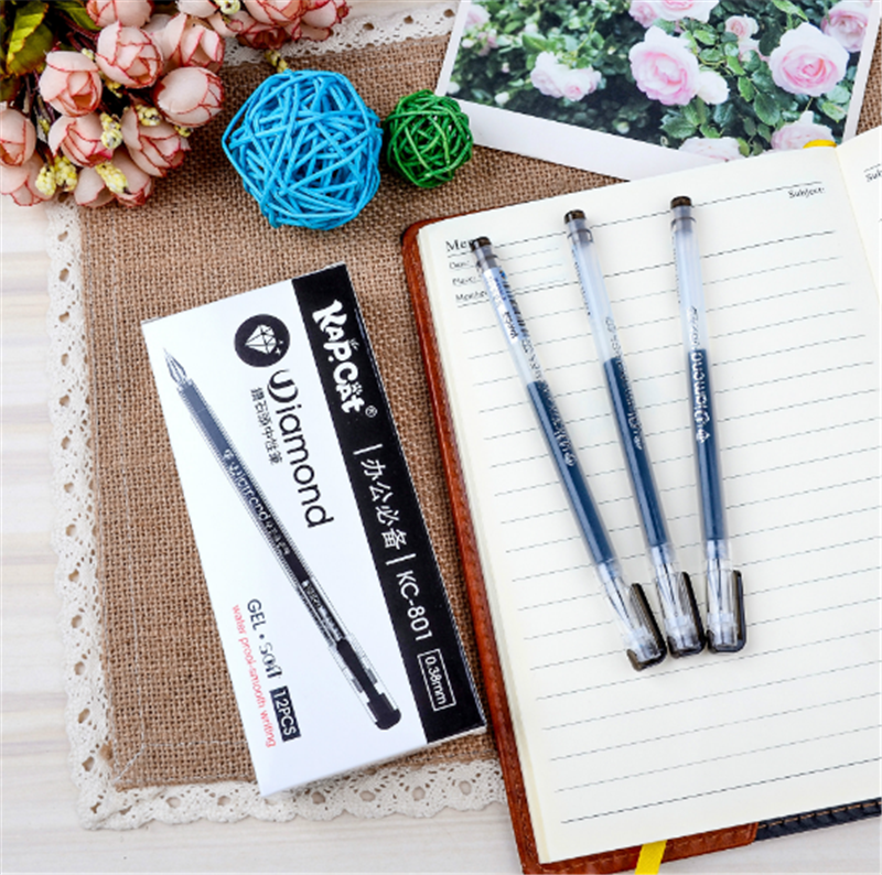 黑色钻石头中性笔学生签字笔办公用笔产品图