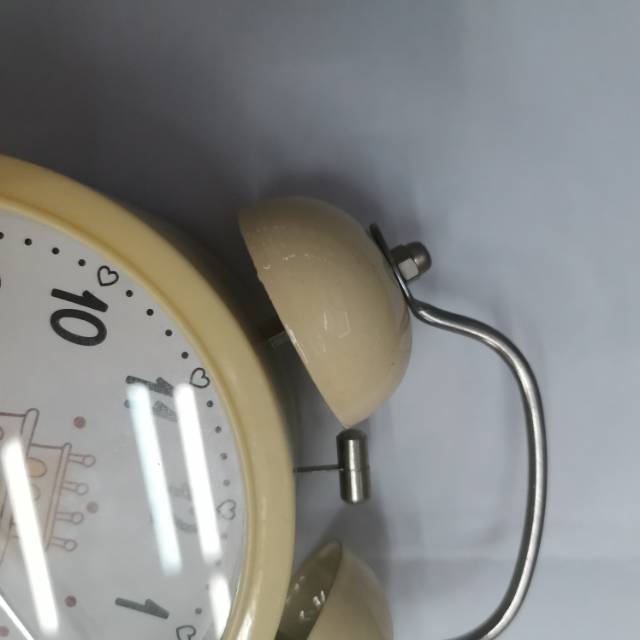 A creative and personalized alarm clock for students, a quiet bedside night light alarm, a children's time clock with a super loud sound in beige color, a best-selling product details Picture