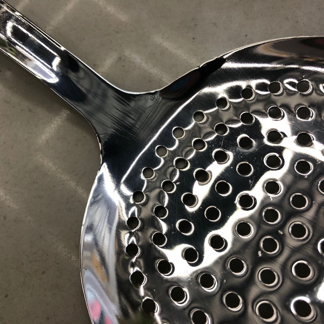Stainless steel heat-resistant long-handled pot and strainer cookware Specification image