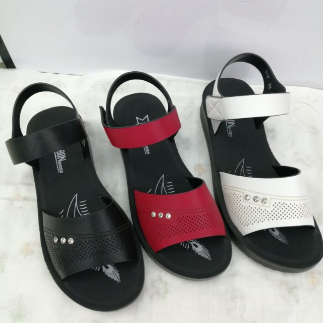 New cross-laced, comfortable and anti-slip Roman sandals for women with bright LACES, mom shoes details Picture